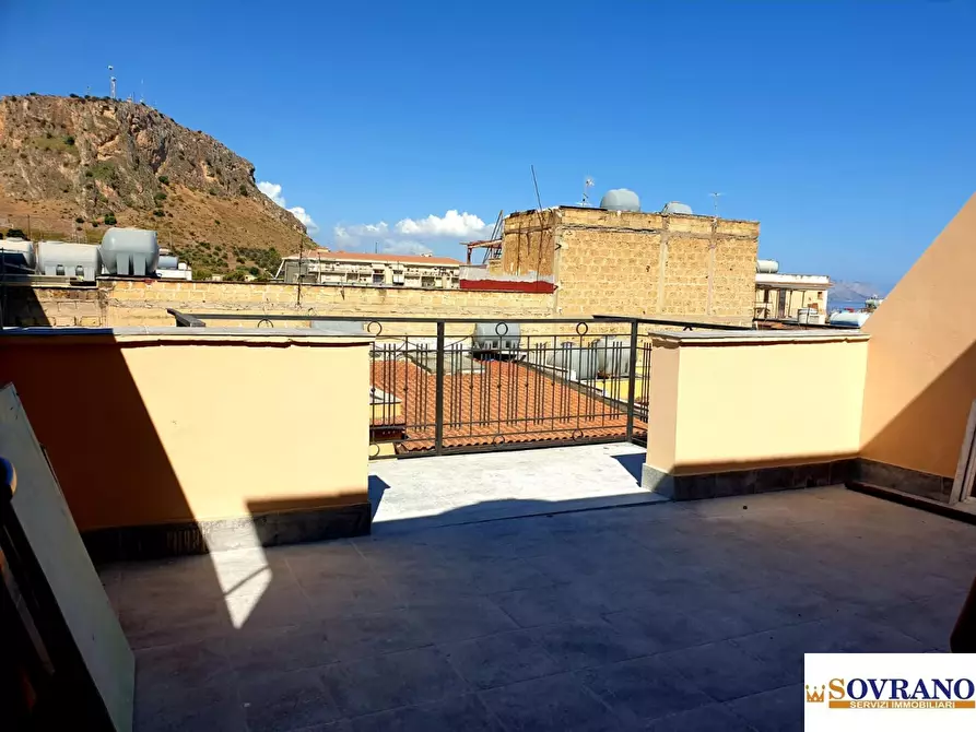 Immagine 8 di Appartamento in vendita  a Bagheria