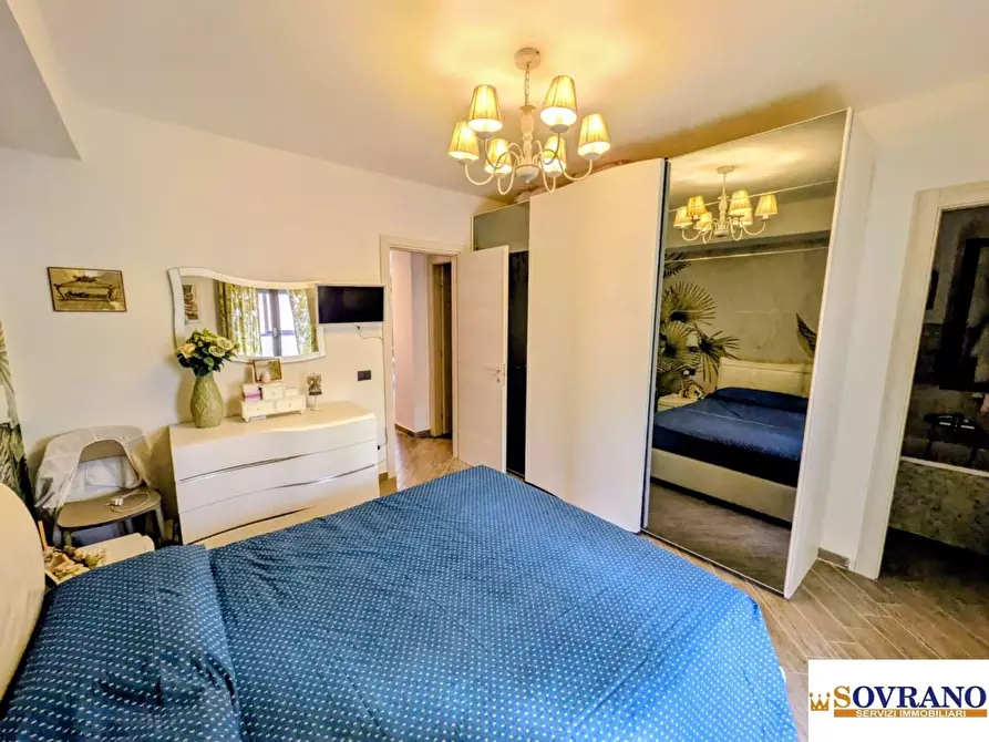 Immagine 10 di Appartamento in vendita  a Palermo