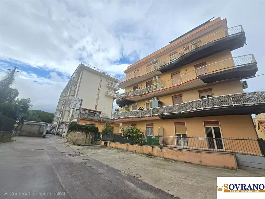 Immagine 2 di Appartamento in vendita  a Palermo