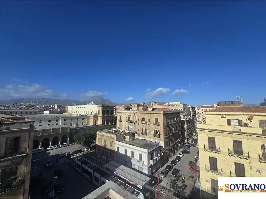 Immagine 10 di Appartamento in vendita  a Palermo