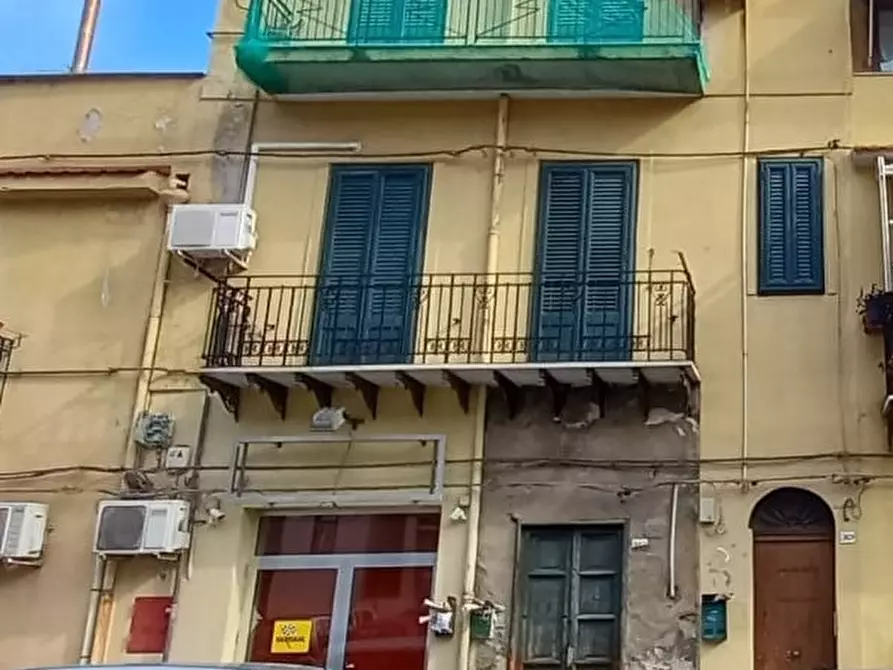 Immagine 1 di Appartamento in vendita  a Palermo