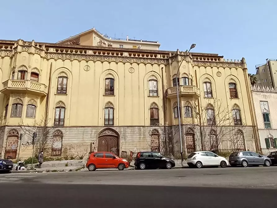 Immagine 4 di Appartamento in vendita  a Palermo