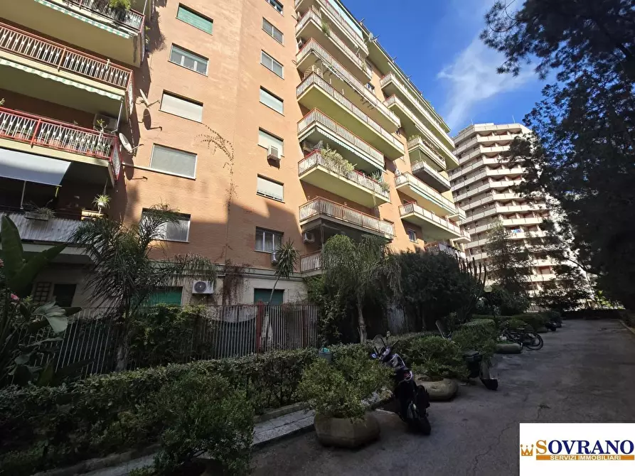 Immagine 8 di Appartamento in vendita  81 a Palermo