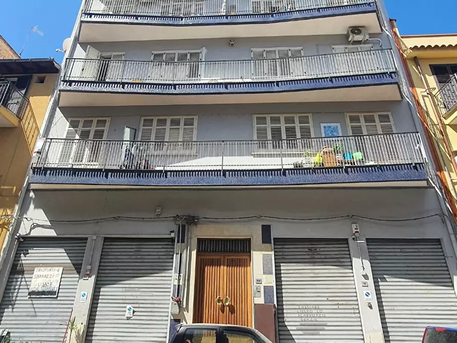 Immagine 1 di Appartamento in vendita  a Bagheria