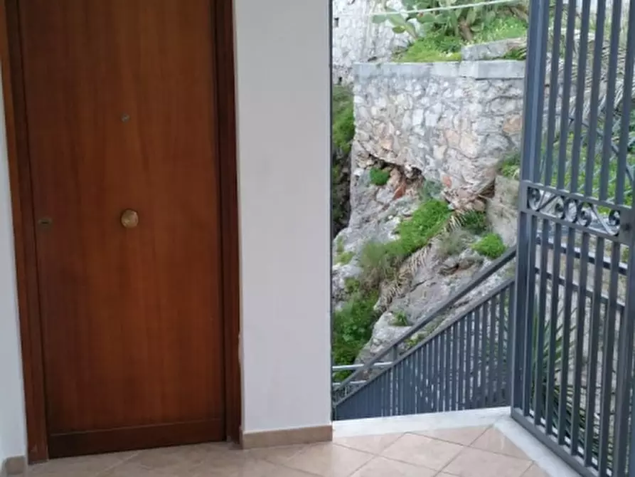 Immagine 5 di Appartamento in vendita  a Monreale