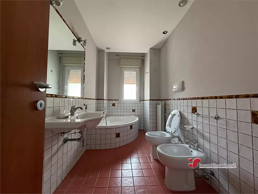 Immagine 8 di Appartamento in vendita  a Palermo