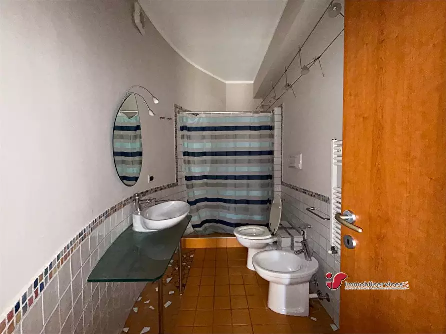 Immagine 9 di Appartamento in vendita  a Palermo