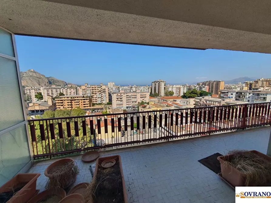 Immagine 3 di Appartamento in vendita  31 a Palermo