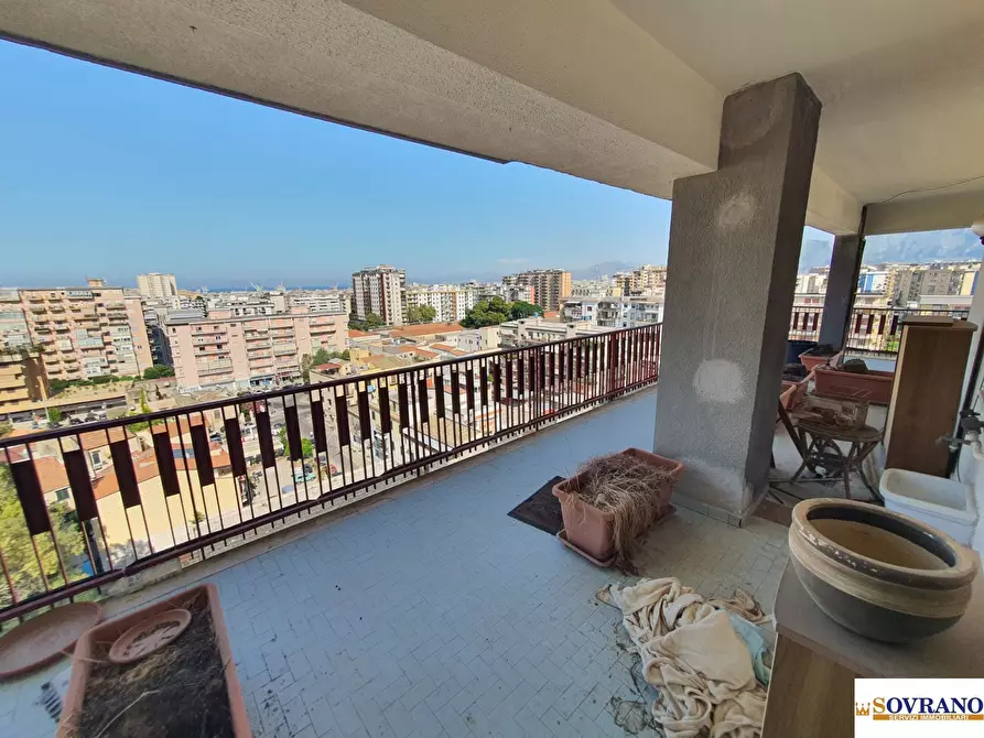 Immagine 4 di Appartamento in vendita  31 a Palermo