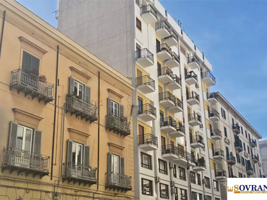 Immagine 2 di Appartamento in vendita  a Palermo