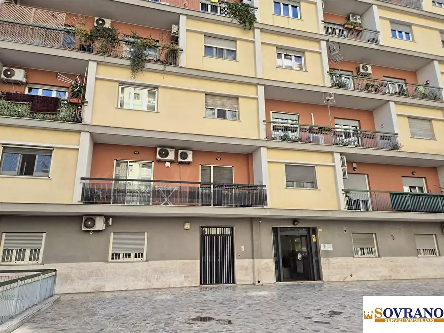 Immagine 2 di Appartamento in vendita  a Palermo