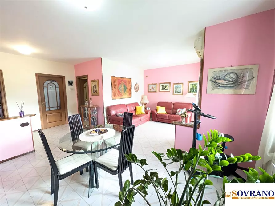 Immagine 4 di Appartamento in vendita  a Palermo