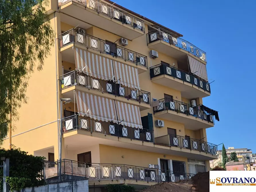 Immagine 1 di Appartamento in vendita  a Carini