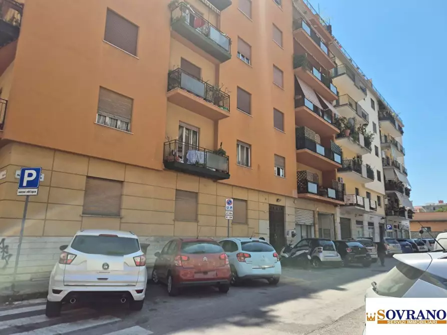 Immagine 2 di Appartamento in vendita  a Palermo