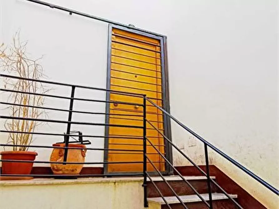 Immagine 2 di Appartamento in vendita  a Palermo