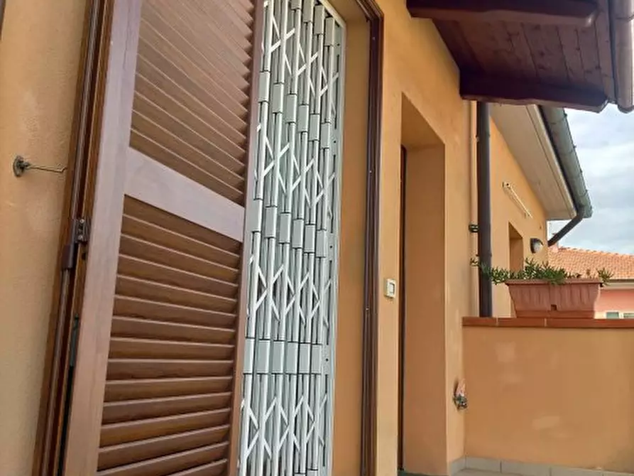 Immagine 2 di Appartamento in vendita  a Calcinaia