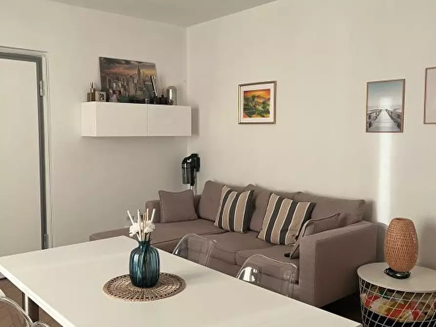 Immagine 1 di Appartamento in vendita  a Pisa