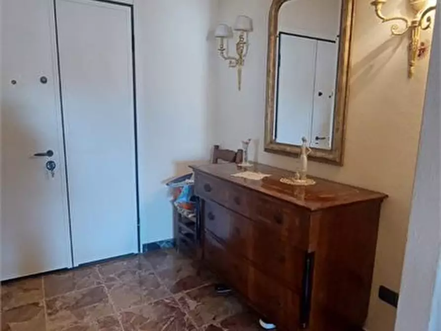 Immagine 1 di Appartamento in vendita  a Pisa