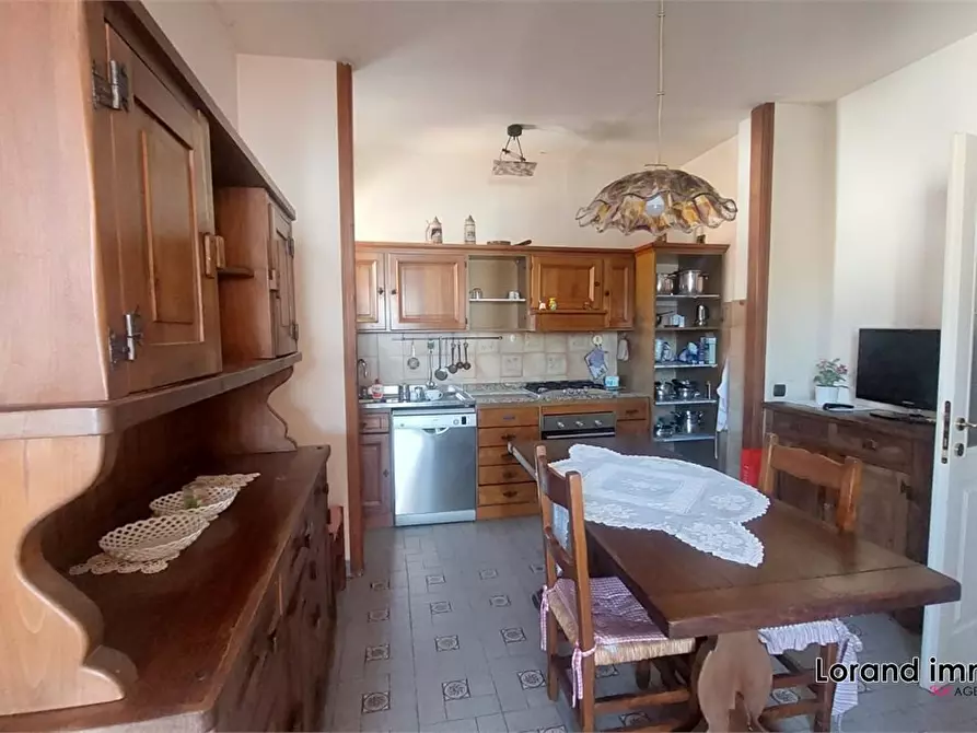 Immagine 8 di Appartamento in vendita  a Pisa