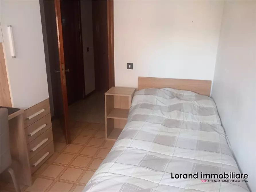 Immagine 4 di Appartamento in vendita  a Pisa