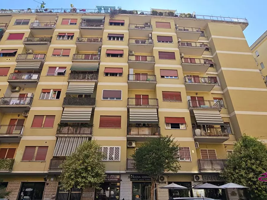 Immagine 4 di Appartamento in vendita  a Roma