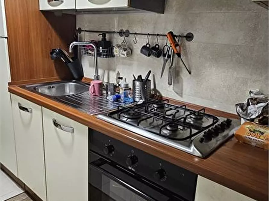 Immagine 8 di Appartamento in vendita  a Roma