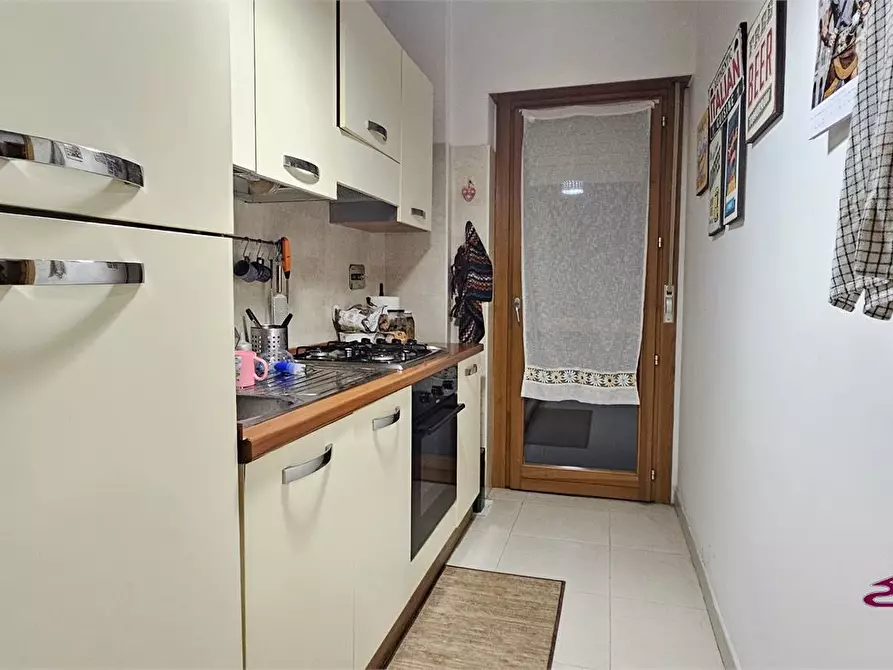 Immagine 10 di Appartamento in vendita  a Roma