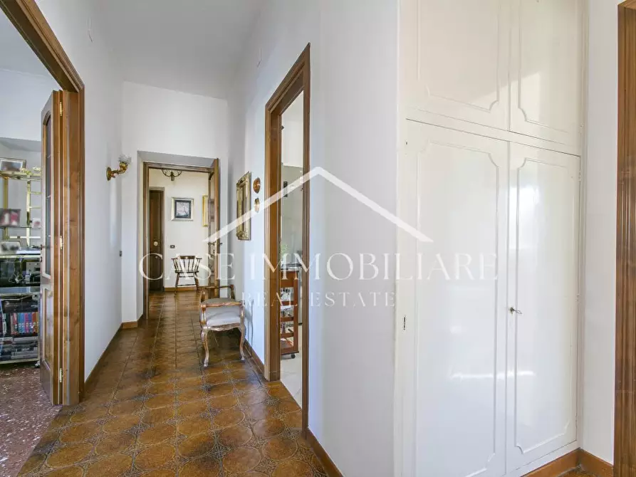 Immagine 5 di Appartamento in vendita  a Roma