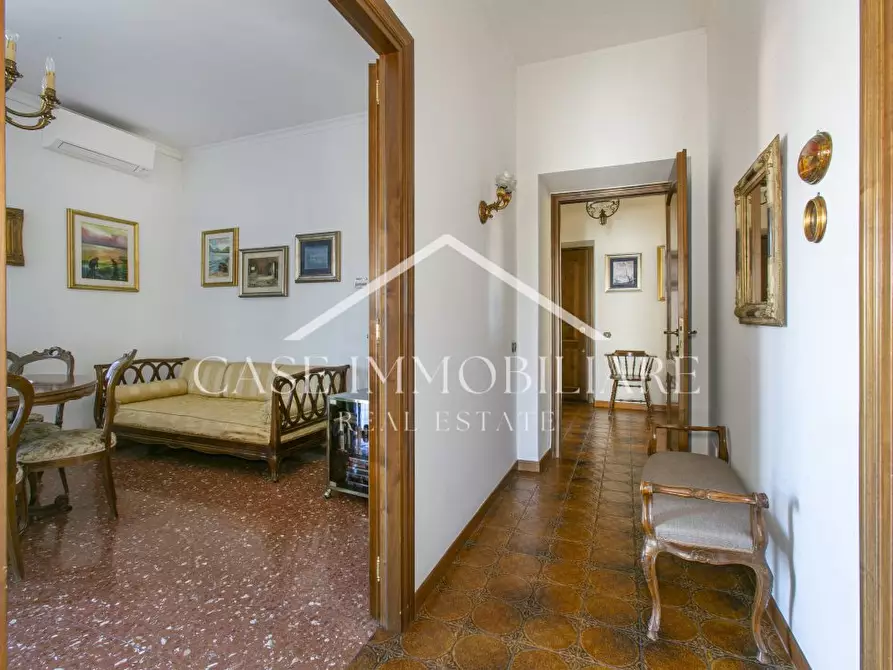 Immagine 6 di Appartamento in vendita  a Roma