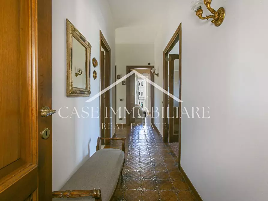 Immagine 3 di Appartamento in vendita  a Roma