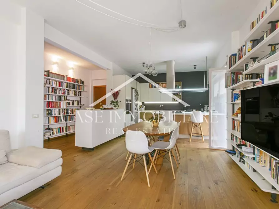 Immagine 8 di Appartamento in vendita  a Roma