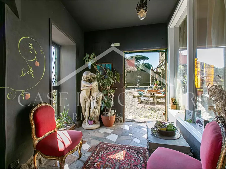 Immagine 3 di Appartamento in vendita  a Castel Gandolfo