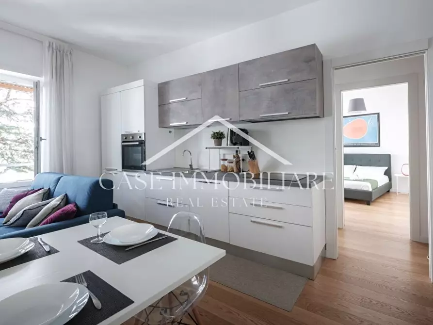 Immagine 2 di Appartamento in vendita  a Roma