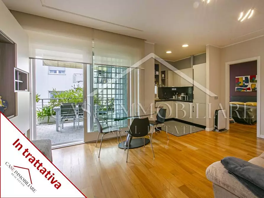 Immagine 1 di Appartamento in vendita  195 a Roma