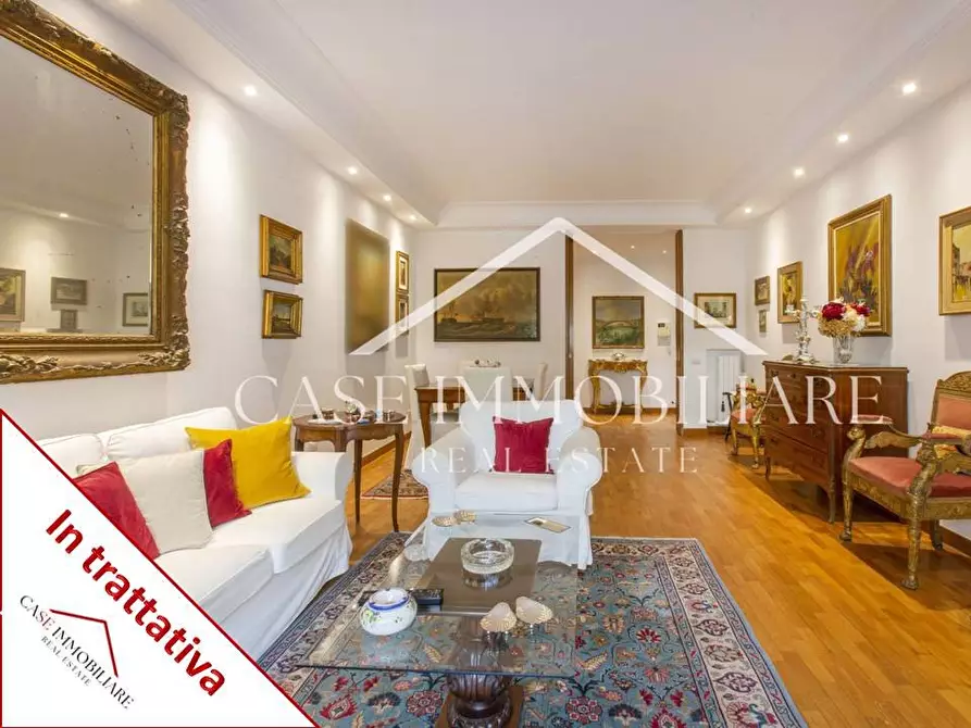 Immagine 1 di Appartamento in vendita  a Roma