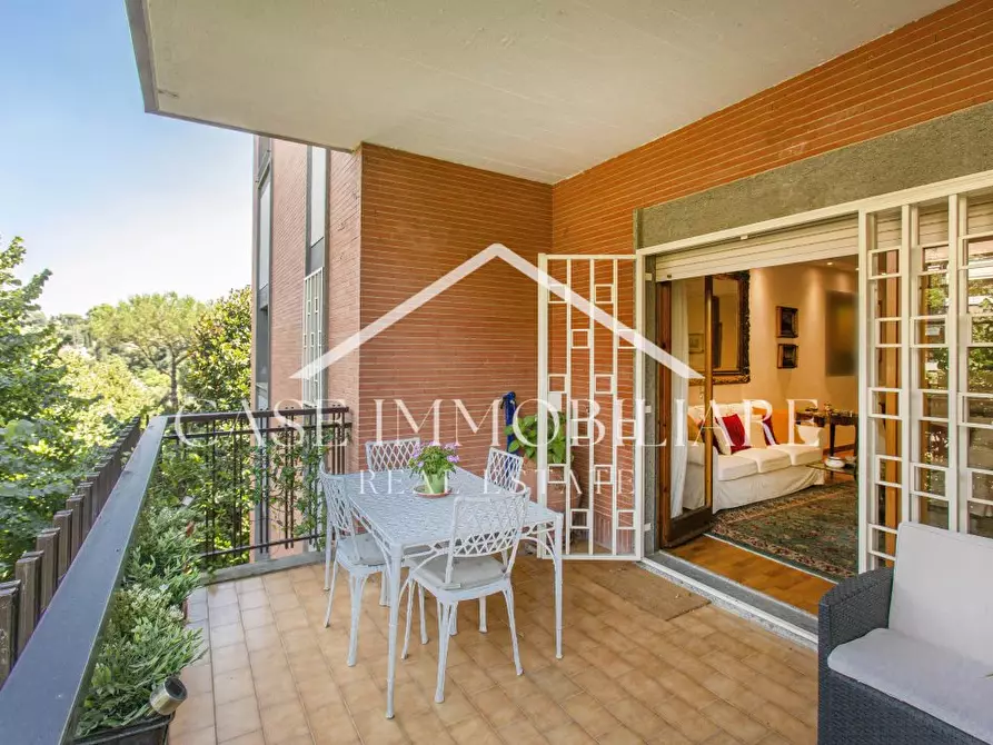 Immagine 9 di Appartamento in vendita  a Roma