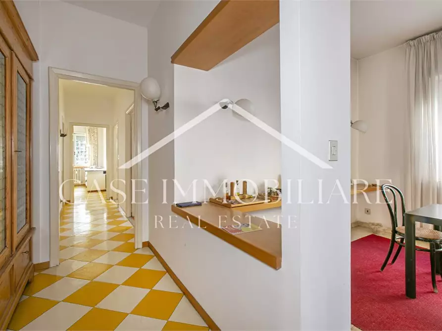 Immagine 9 di Appartamento in vendita  a Roma