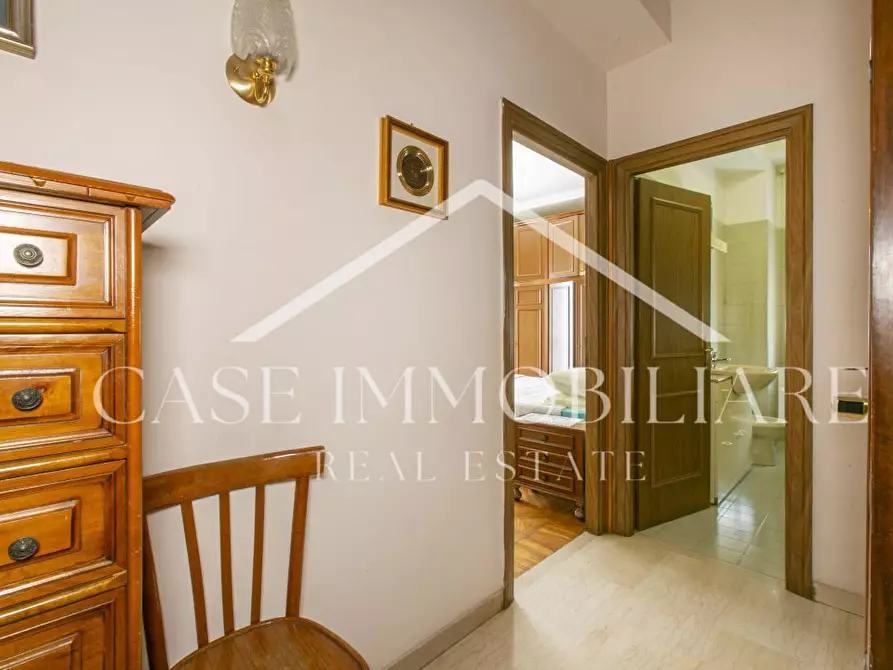 Immagine 7 di Appartamento in vendita  a Roma