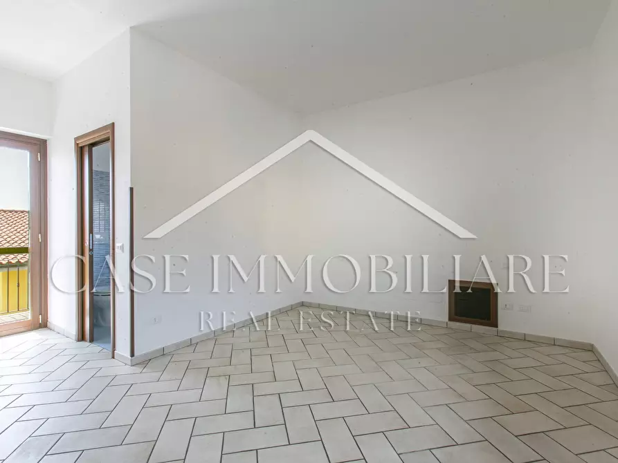 Immagine 9 di Appartamento in vendita  a Riano