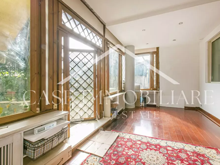 Immagine 5 di Appartamento in vendita  a Roma