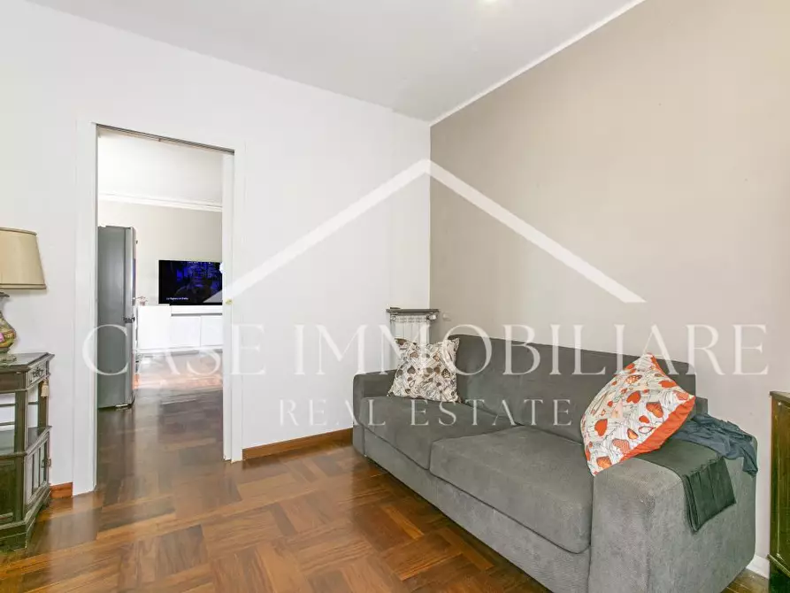 Immagine 9 di Appartamento in vendita  a Roma