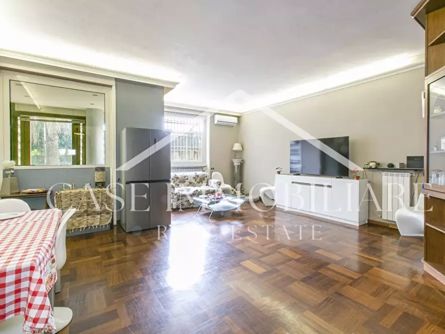 Immagine 3 di Appartamento in vendita  a Roma