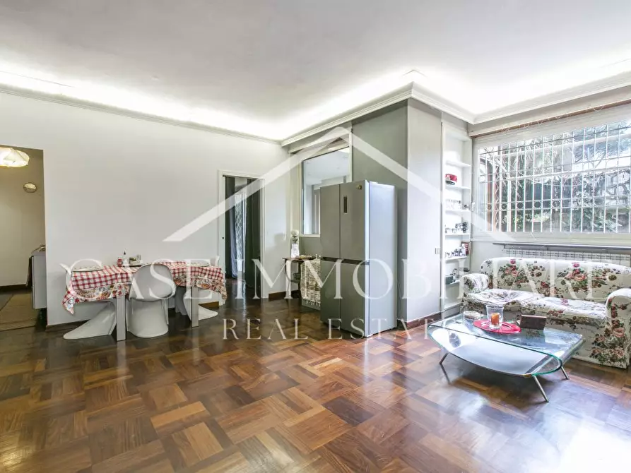 Immagine 4 di Appartamento in vendita  a Roma