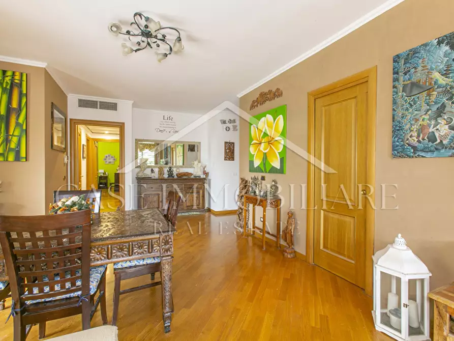 Immagine 10 di Appartamento in vendita  a Roma