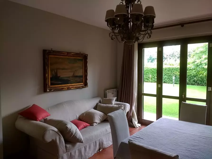 Immagine 2 di Appartamento in vendita  a Monterosi