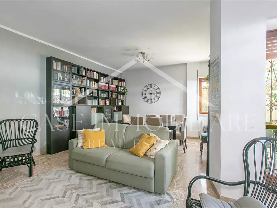 Immagine 3 di Appartamento in vendita  a Roma