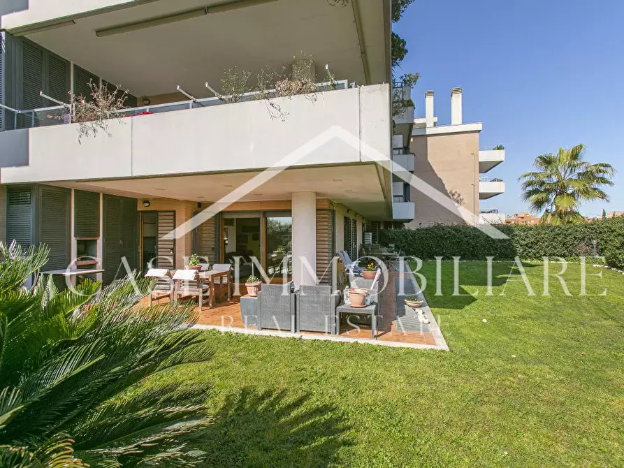 Immagine 2 di Appartamento in vendita  a Roma