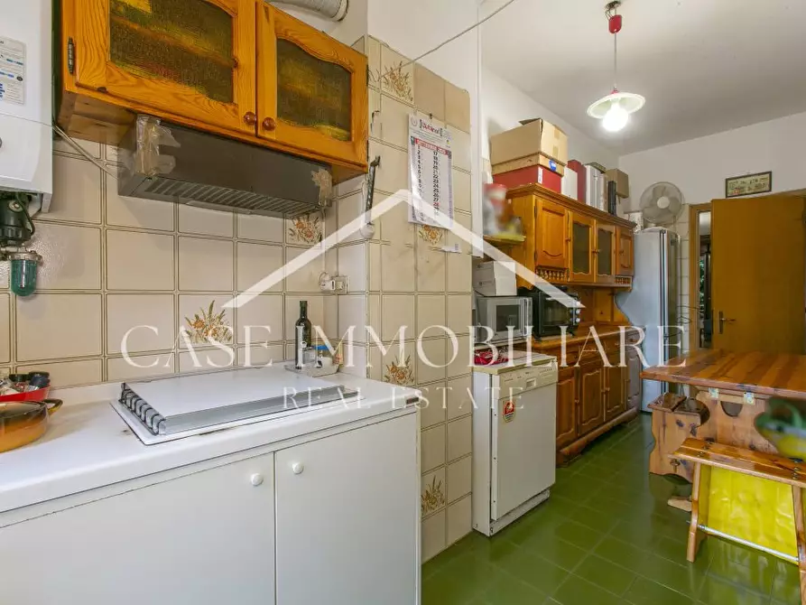 Immagine 8 di Appartamento in vendita  370 a Roma