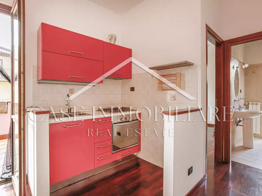 Immagine 8 di Appartamento in vendita  a Roma