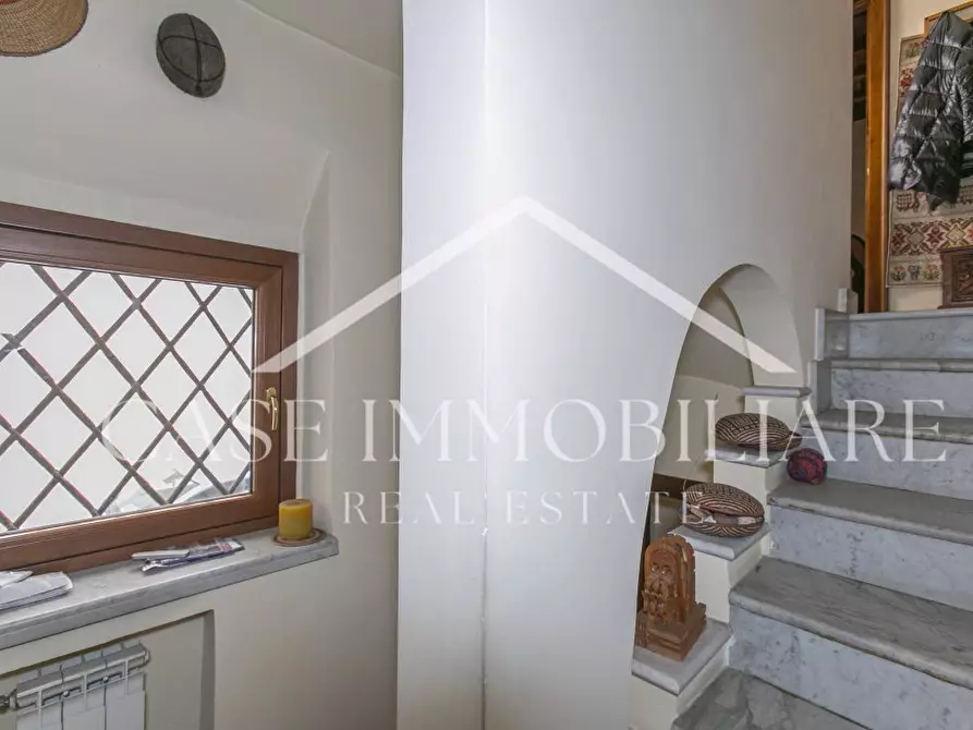 Immagine 4 di Appartamento in vendita  a Roma